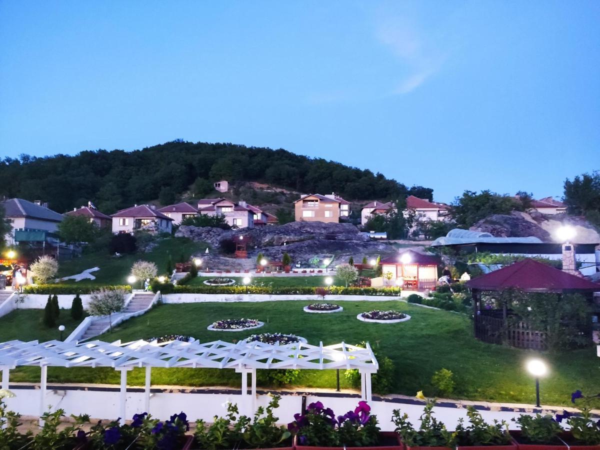 Hotel Elit Kirkovo  Exterior photo